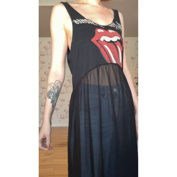 Deconstructed Rolling Stones Graphic Tank Top Chiffon Side Slit Maxi Tank Top - Picture 8 of 9
